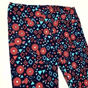 NWOT LuLaRoe Tall & Curvy